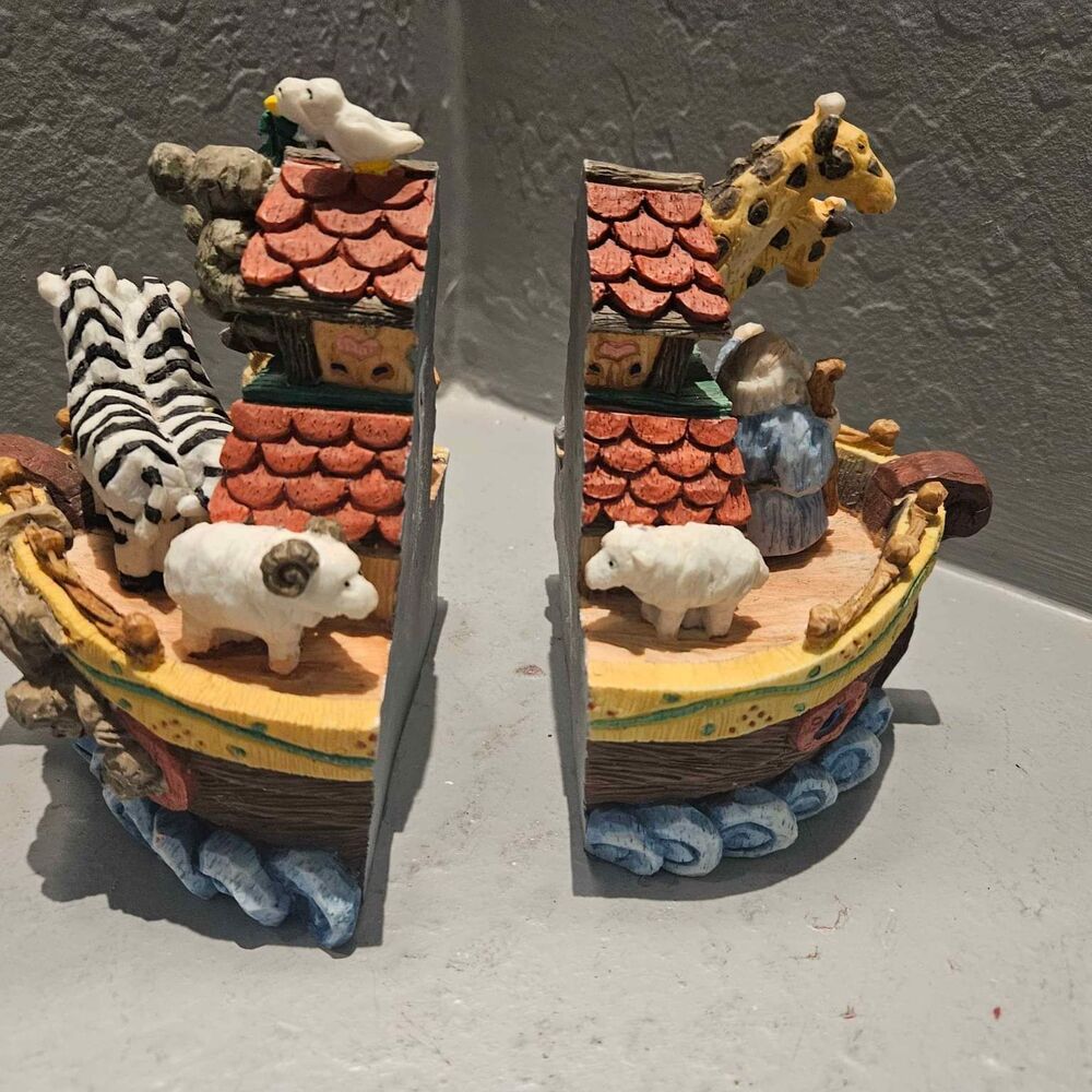 Resin Noahs Ark Book Ends 5"